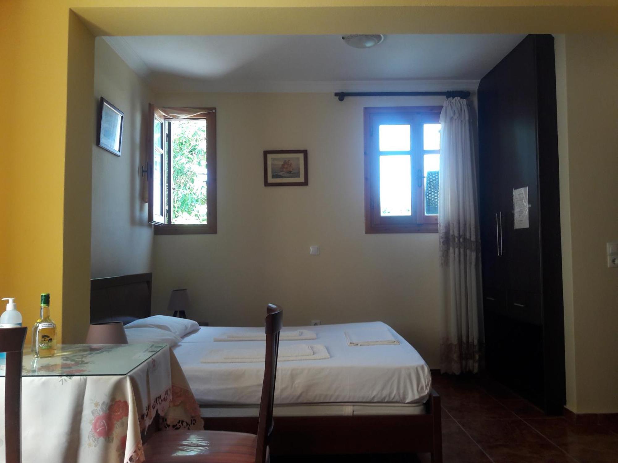 Montemar Studios & Apartments Arkasa Bagian luar foto